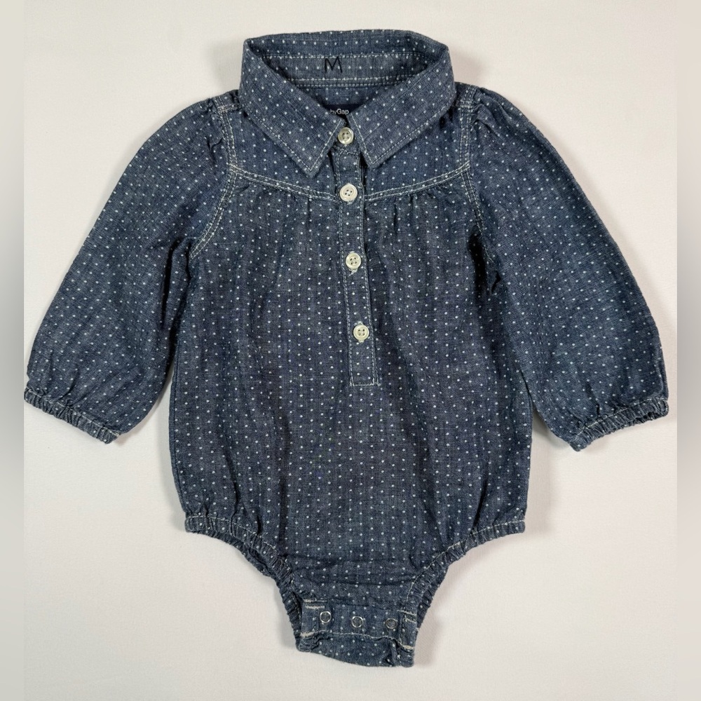 BABY GAP Chambray Polka‎ Dot Romper Button Front Long Sleeve Bodysuit Size 3-6M